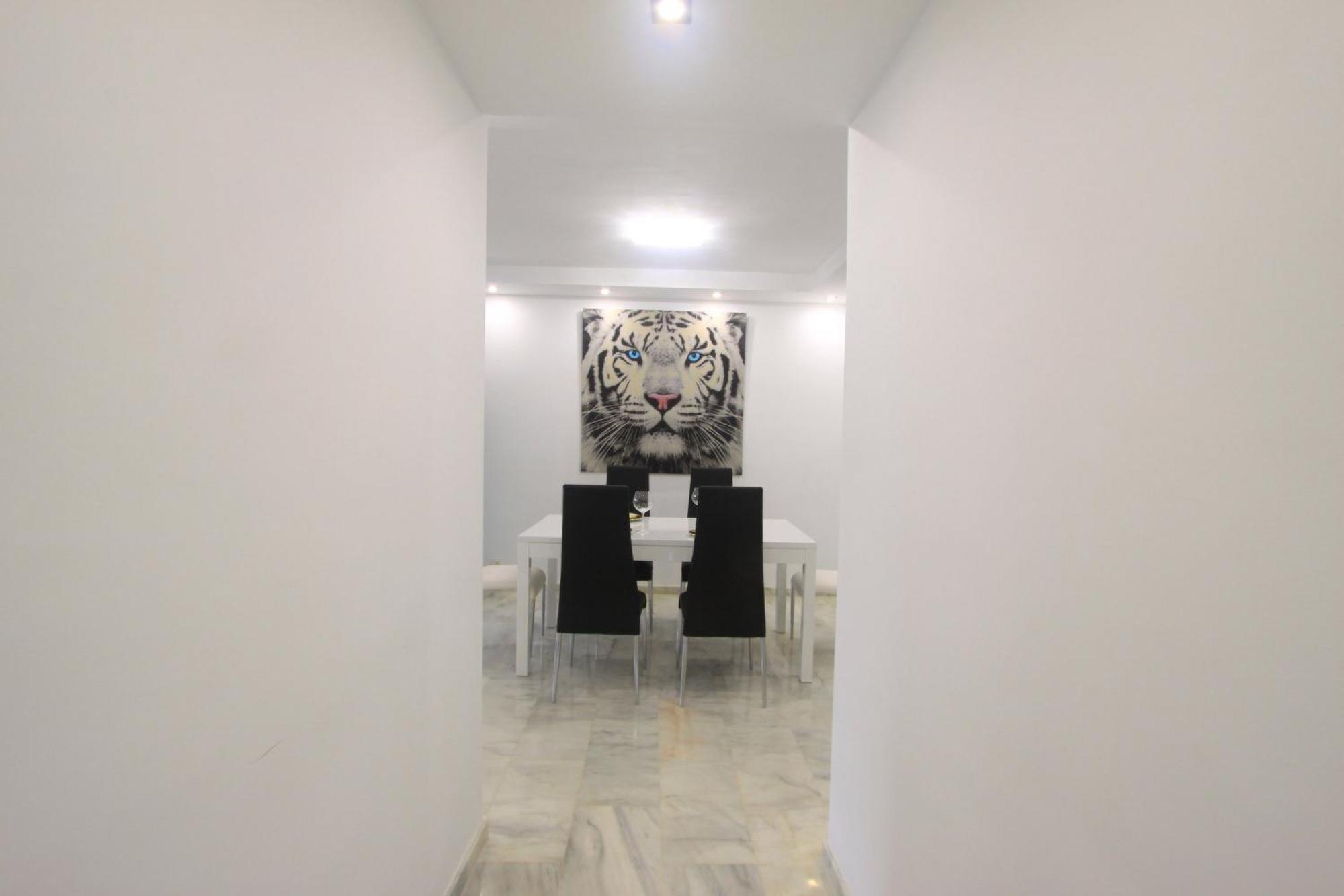 1080 Beachfront Penthouse 3 Floors Jacuzzi 2 Pools Wifi Roof Terrace Marbella Dış mekan fotoğraf