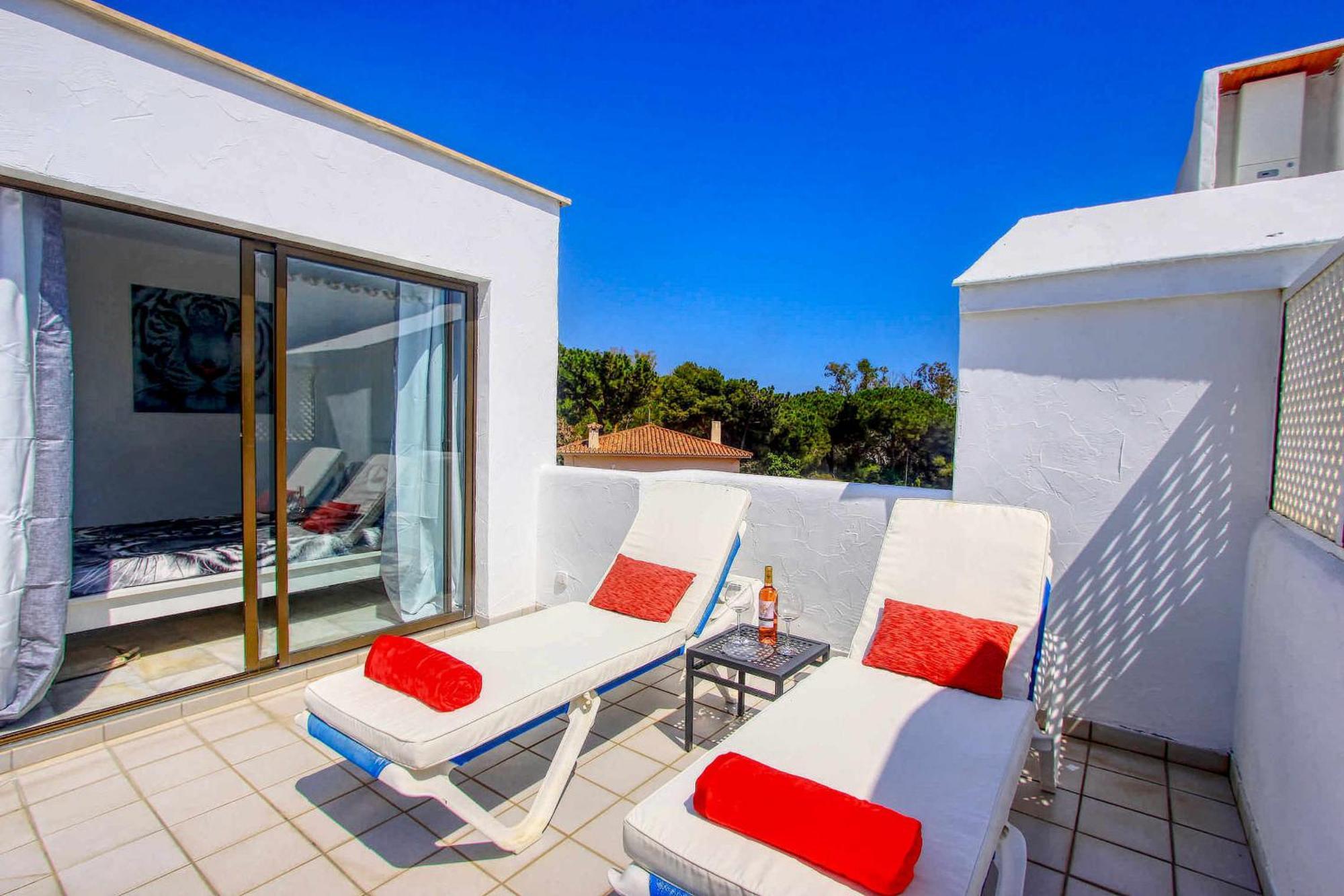 1080 Beachfront Penthouse 3 Floors Jacuzzi 2 Pools Wifi Roof Terrace Marbella Dış mekan fotoğraf