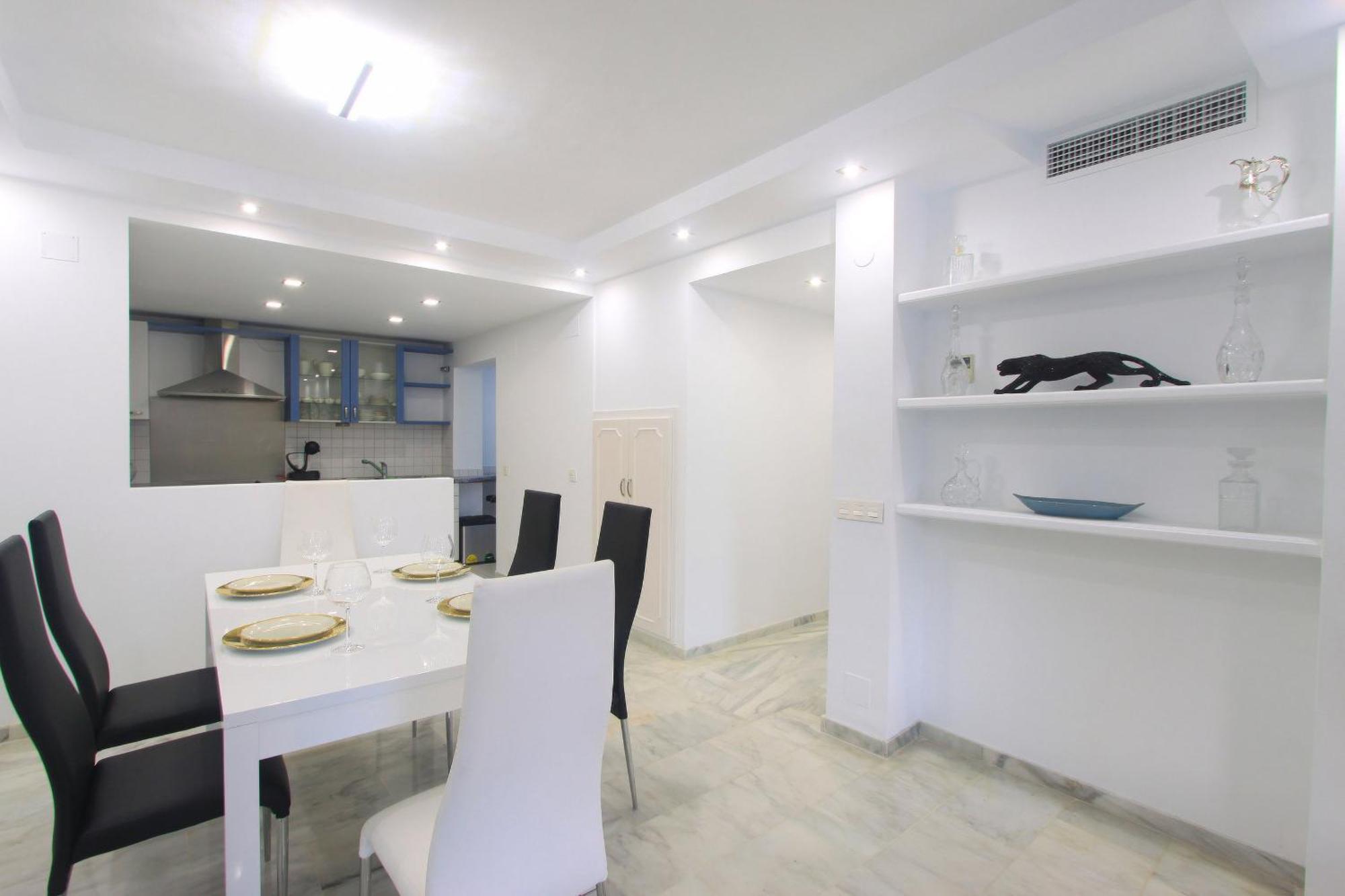 1080 Beachfront Penthouse 3 Floors Jacuzzi 2 Pools Wifi Roof Terrace Marbella Dış mekan fotoğraf
